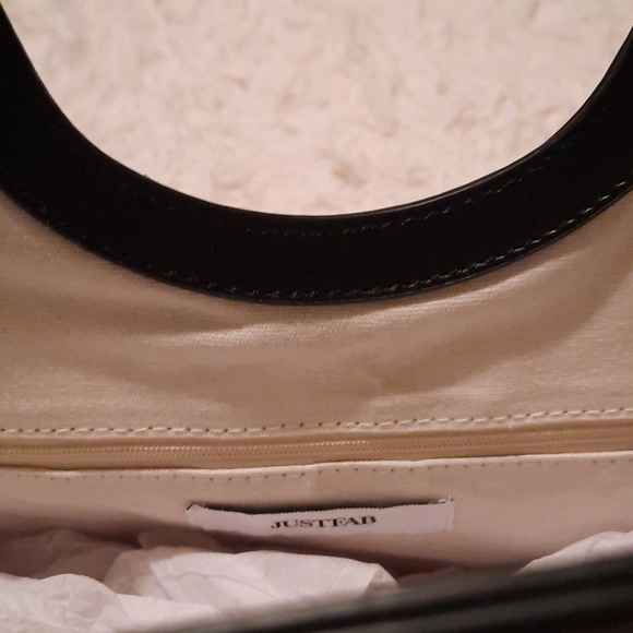 Just Fab shoulder/handbag - Picture 4 of 6
